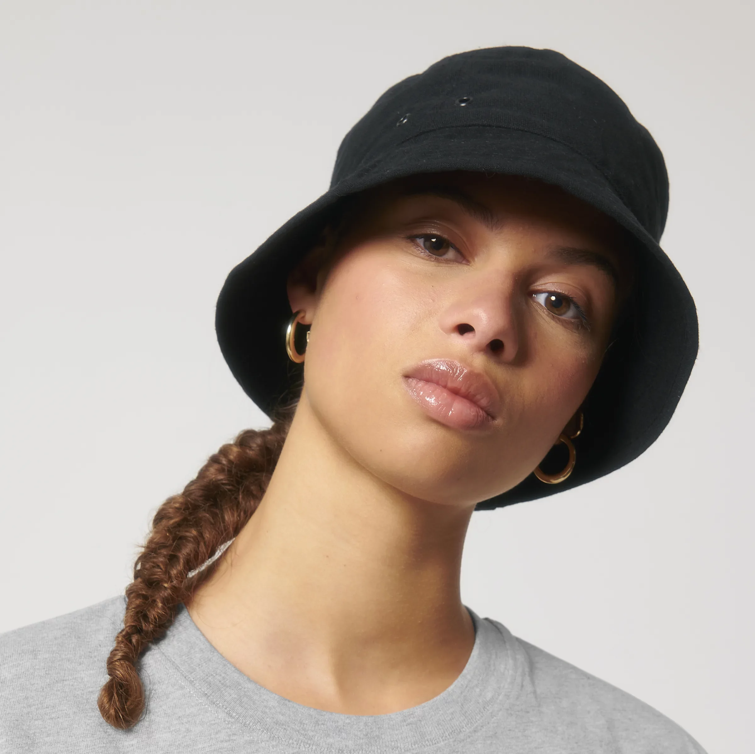 Le bob en coton et polyester recyclés de Stanley/Stella pour femme